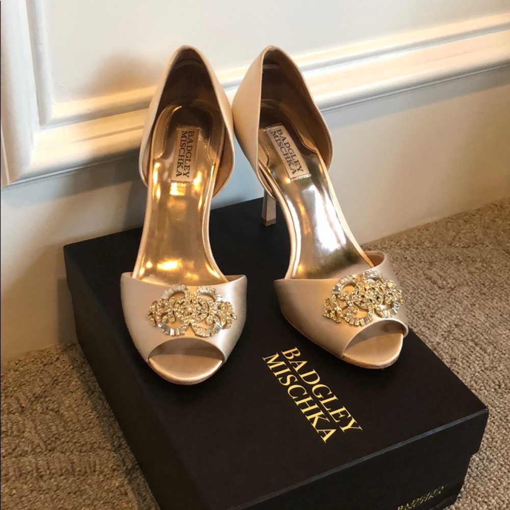 Badgley Mischka Salsa Heel